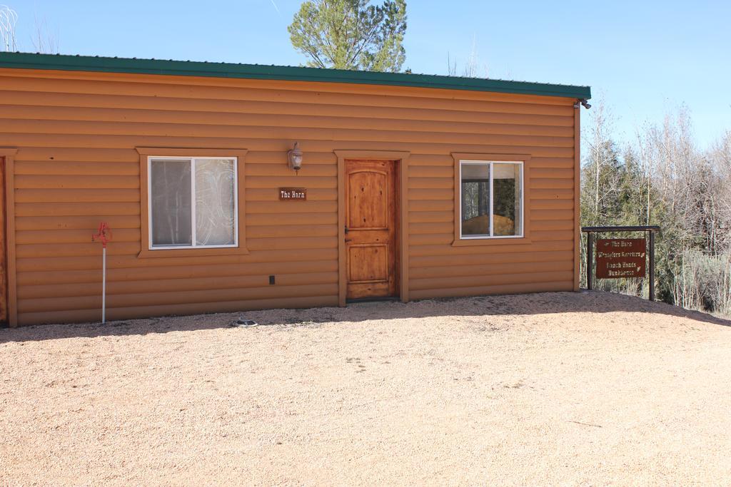 Sevier River Ranch & Cattle Company Hatch Room photo
